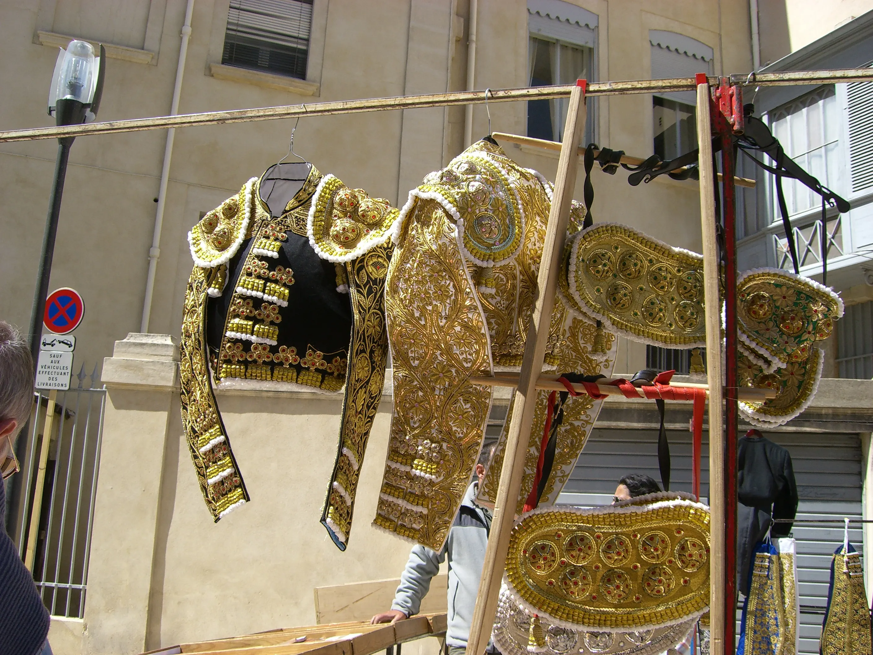 2006 Jun - Spanish Matador Outfits (trajes de Luces) - Nîmes